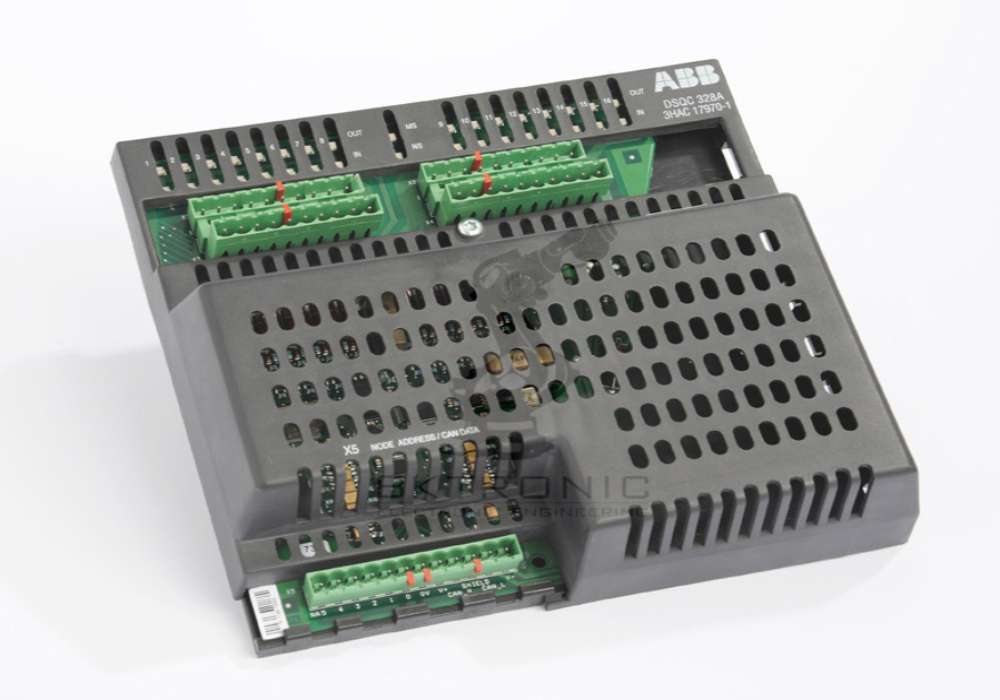 Carte I/O Digital 24VDC DSQC 328A 3HAC17970-1