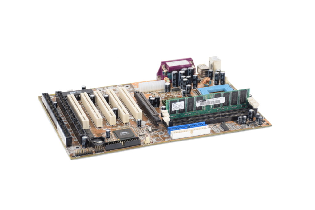 Carte mère KUKA KRC2 (SOYO SY-7VBA133K) 00-114-973