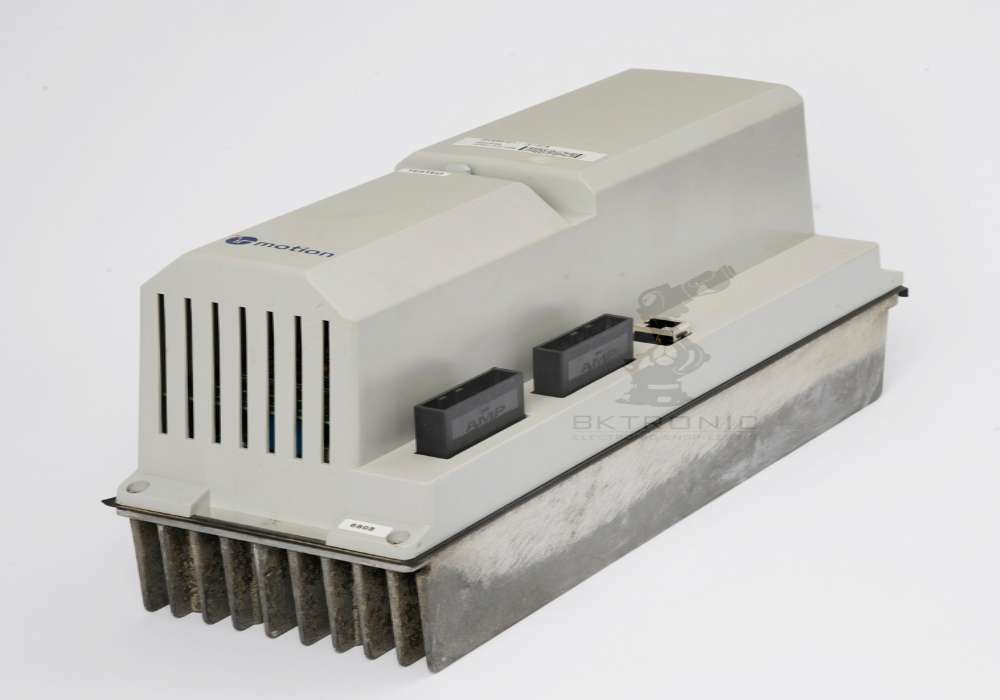 Module-Redresseur-S4C-IRB66X07600-DSQC-545A_3HAB8101-19-1 IRB66X0/7600 Modulo raddrizzatore S4C+ DSQC 545A - immagine 2