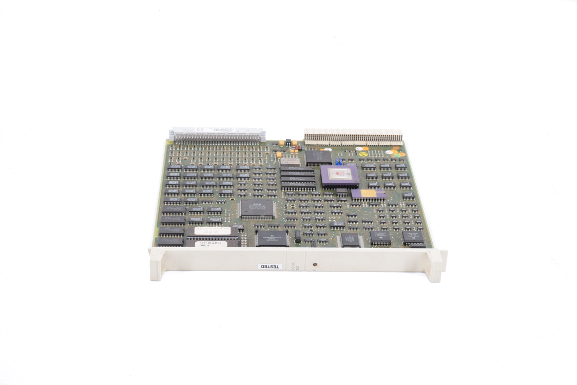 Robot Computer S4 M94 RW2.0 DSQC 300 Robot Computer S4 M94 RW2.0 DSQC 300 3HAB2210-1